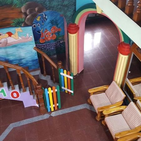 Gokstay Chennai Bagian luar foto