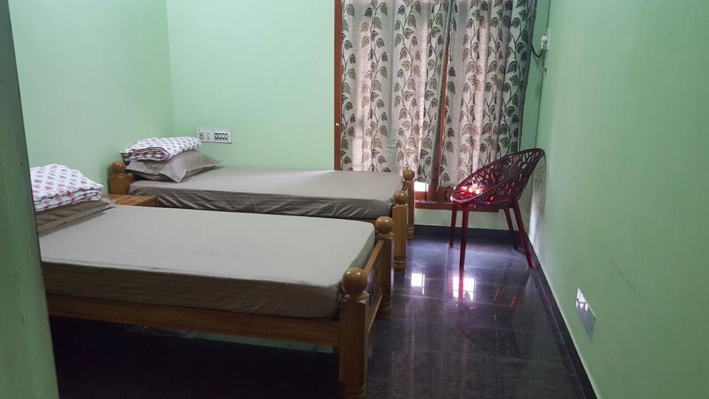 Gokstay Chennai Bagian luar foto